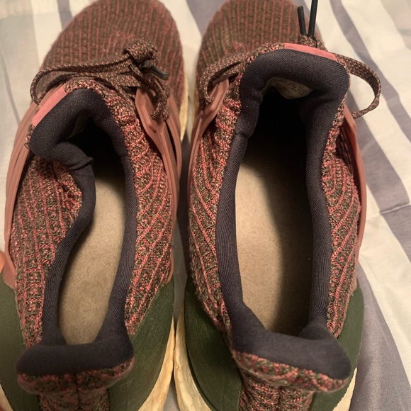 Mens 8.5 / Women’s 10 adidas UltraBoost 4.0 Pink Olive 2018 running shoes - Picture 10 of 10